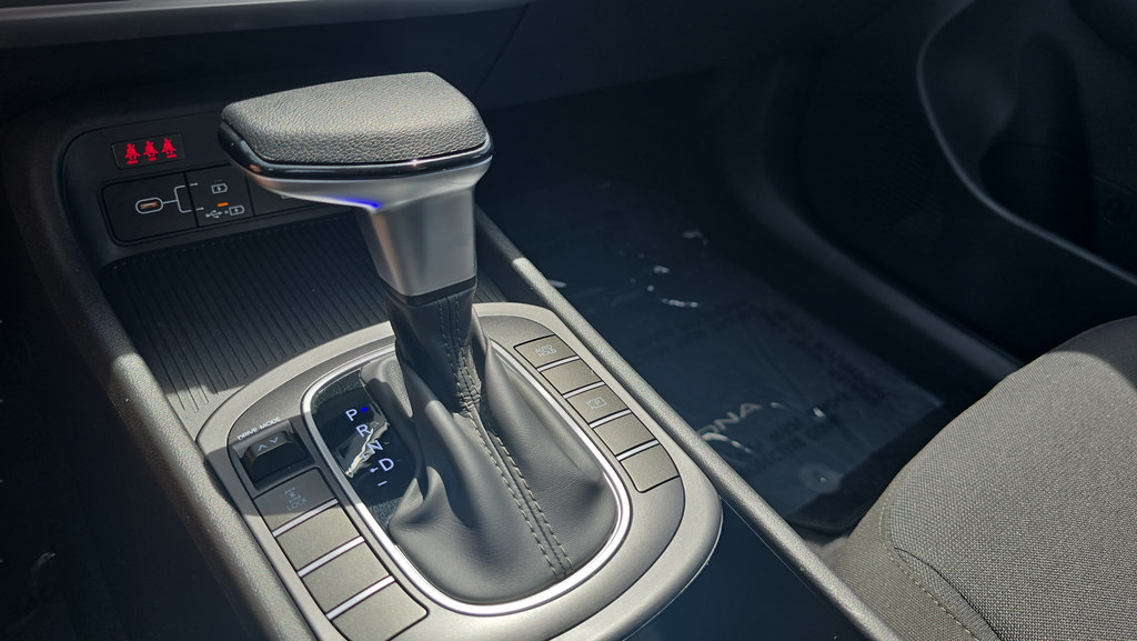 Certified 2026 Hyundai Kona SE AWD/4WD image 21