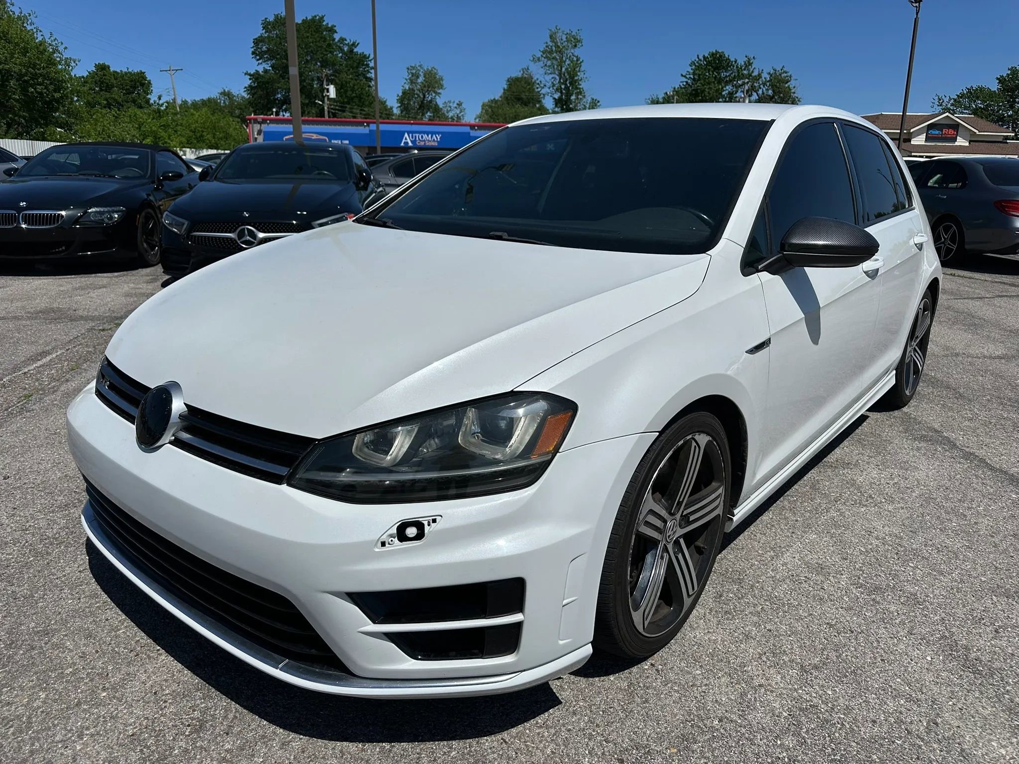 Used 2016 Volkswagen Golf R 4-Door AWD/4WD image 28