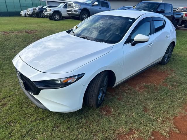 Used 2020 MAZDA MAZDA3 Hatchback w/ Preferred Package FWD image 3