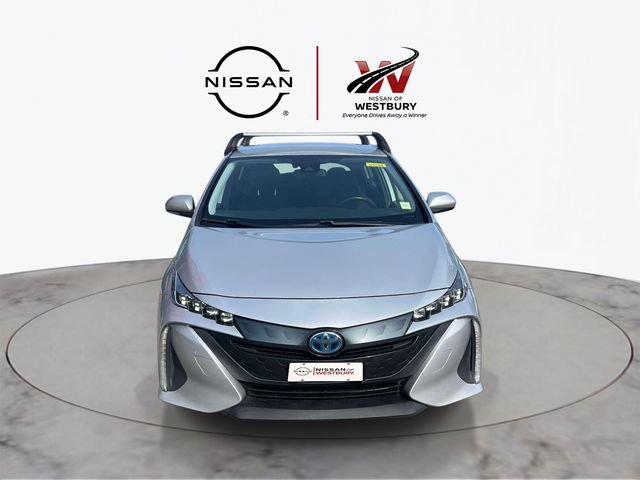 Used 2021 Toyota Prius Prime LE FWD image 2