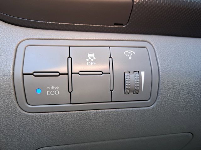 Used 2017 Hyundai Accent SE FWD image 24