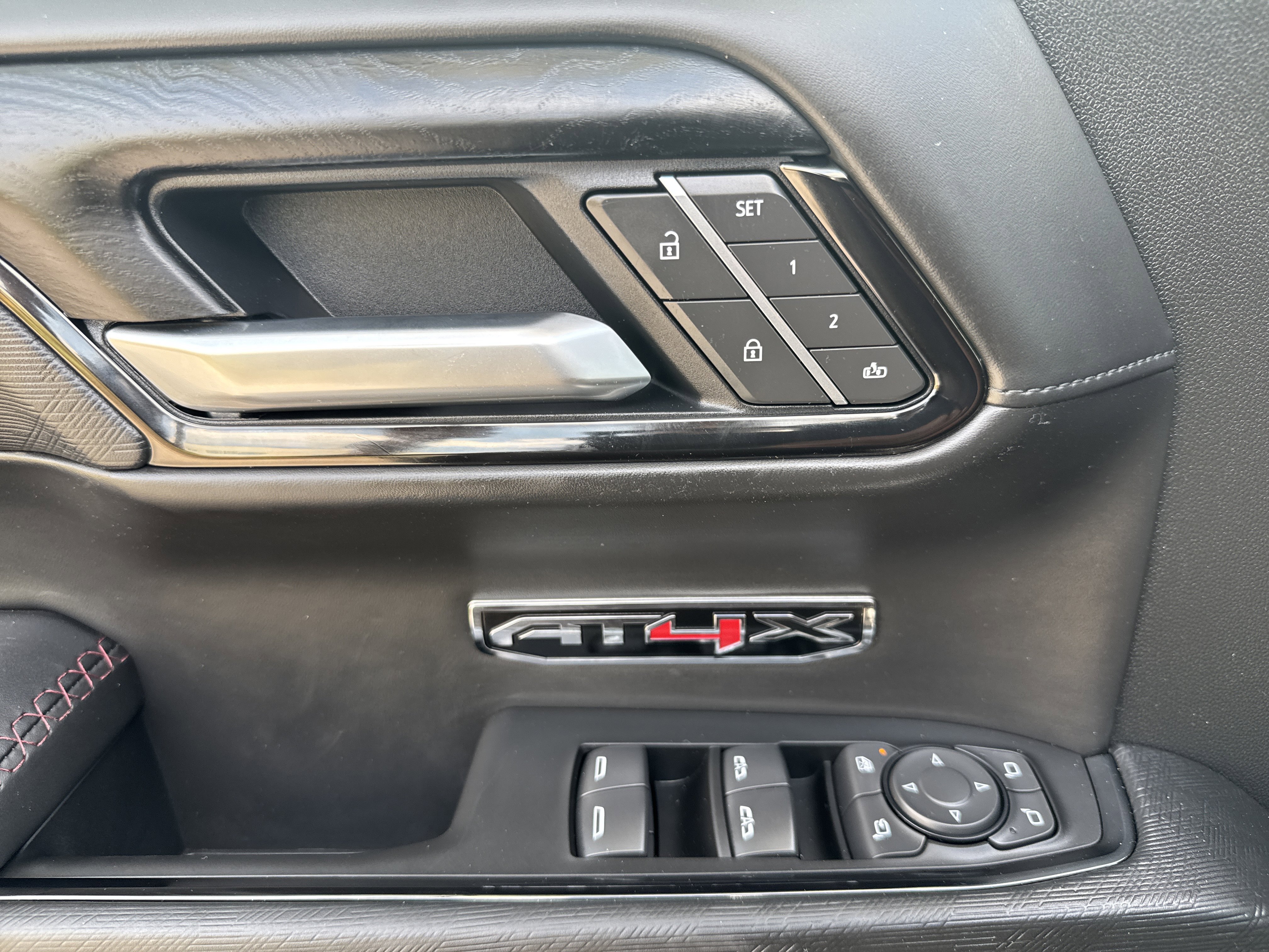 New 2026 GMC Sierra 1500 AT4X AWD/4WD image 15