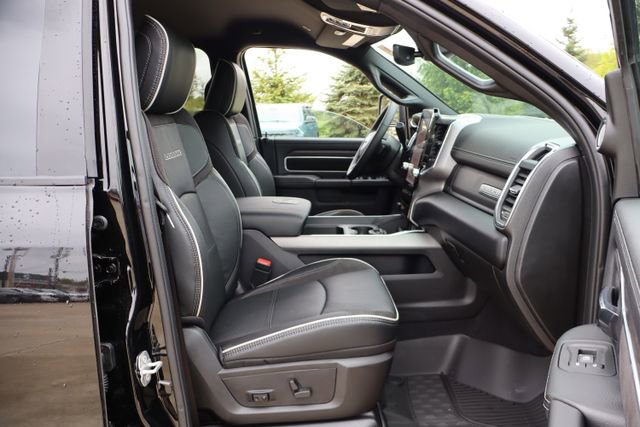 New 2026 RAM 3500 Laramie AWD/4WD image 51