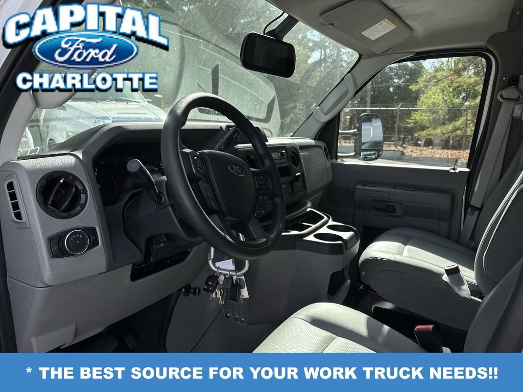 New 2026 Ford E-350 and Econoline 350 Super Duty w/ Driver's Safety Package image 18