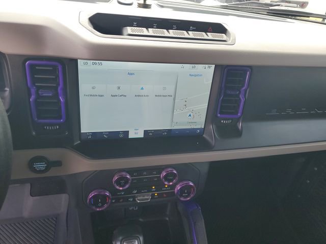 Used 2022 Ford Bronco Wildtrak image 15
