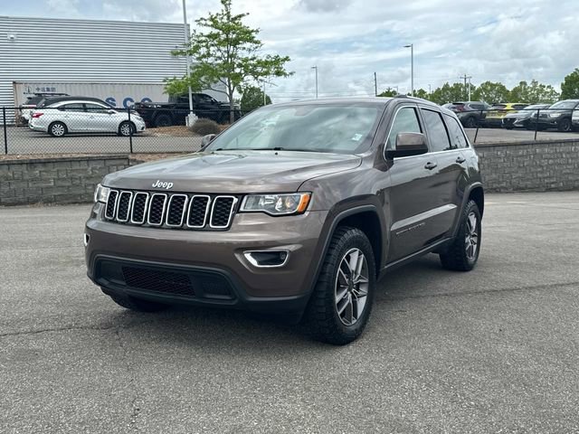 Used 2020 Jeep Grand Cherokee Laredo w/ Laredo X Package AWD/4WD image 9
