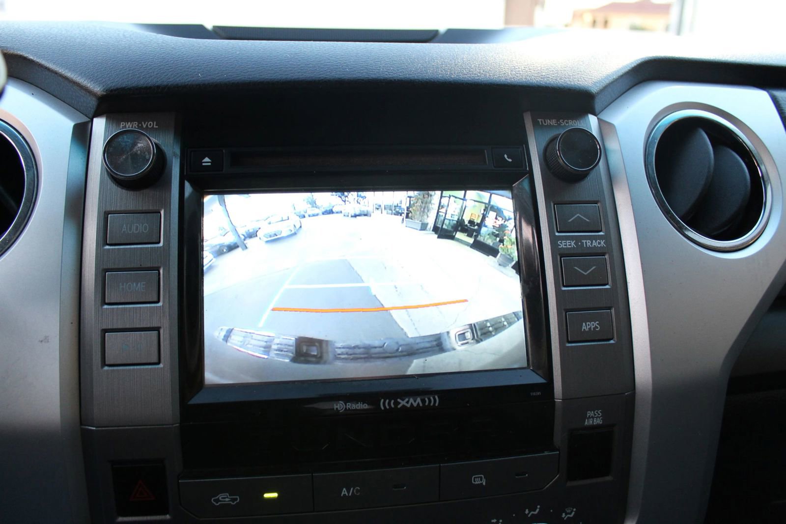 Used 2018 Toyota Tundra SR5 RWD image 19
