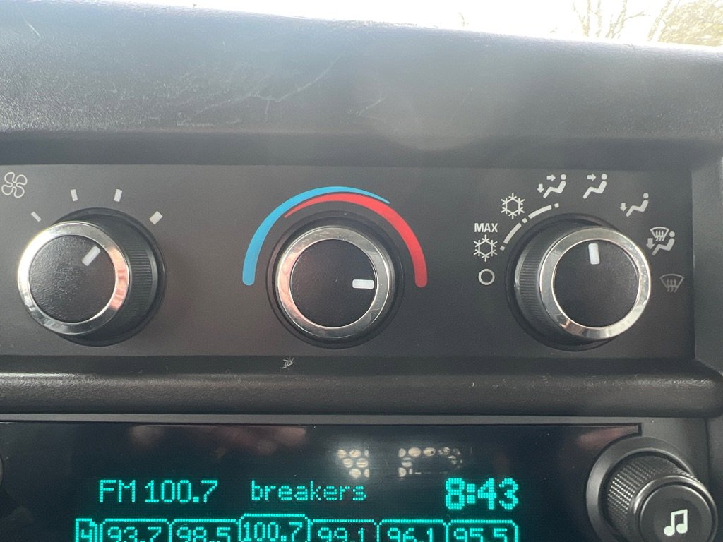 Used 2019 Chevrolet Express 2500 w/ Driver Convenience Package image 23