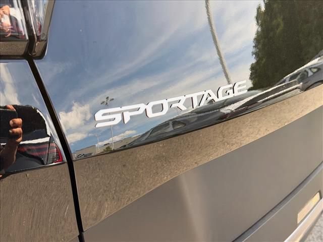New 2026 Kia Sportage LX AWD/4WD image 13