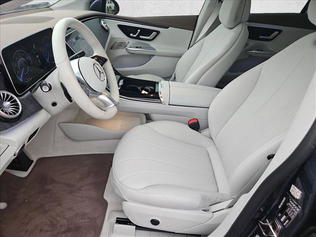 Used 2023 Mercedes-Benz EQE 350+ 4MATIC Sedan image 13