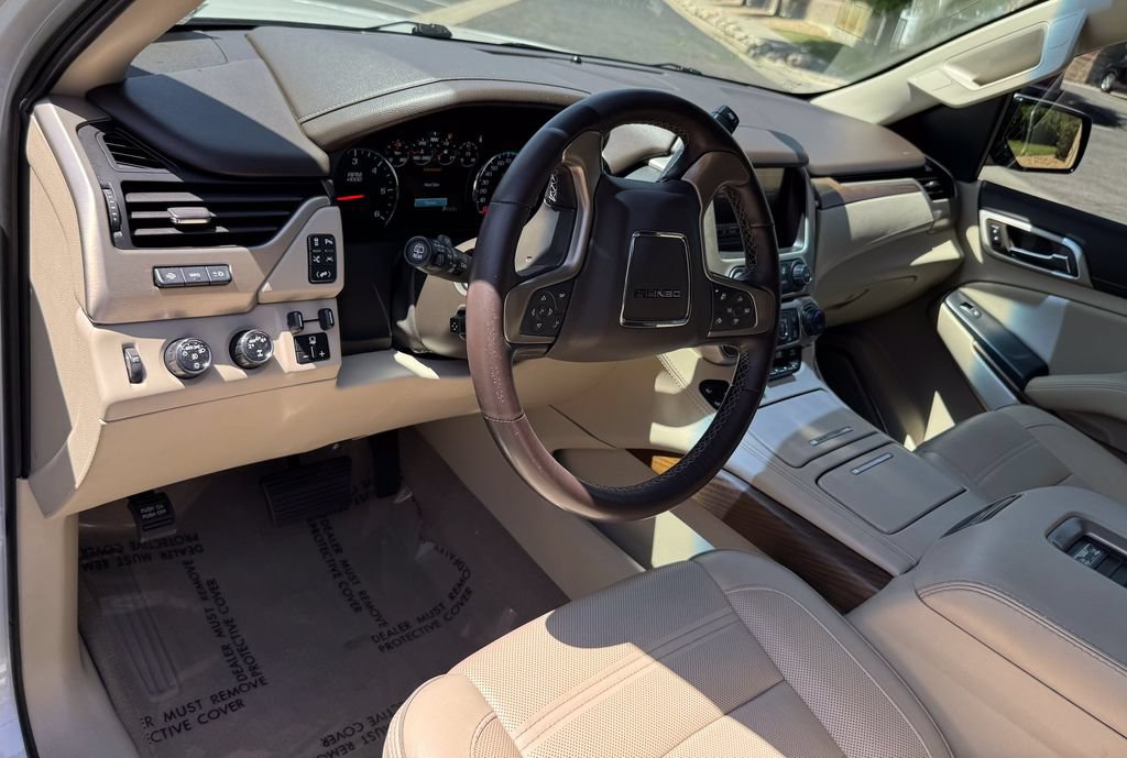 Used 2019 GMC Yukon Denali w/ Denali Ultimate Package AWD/4WD image 17