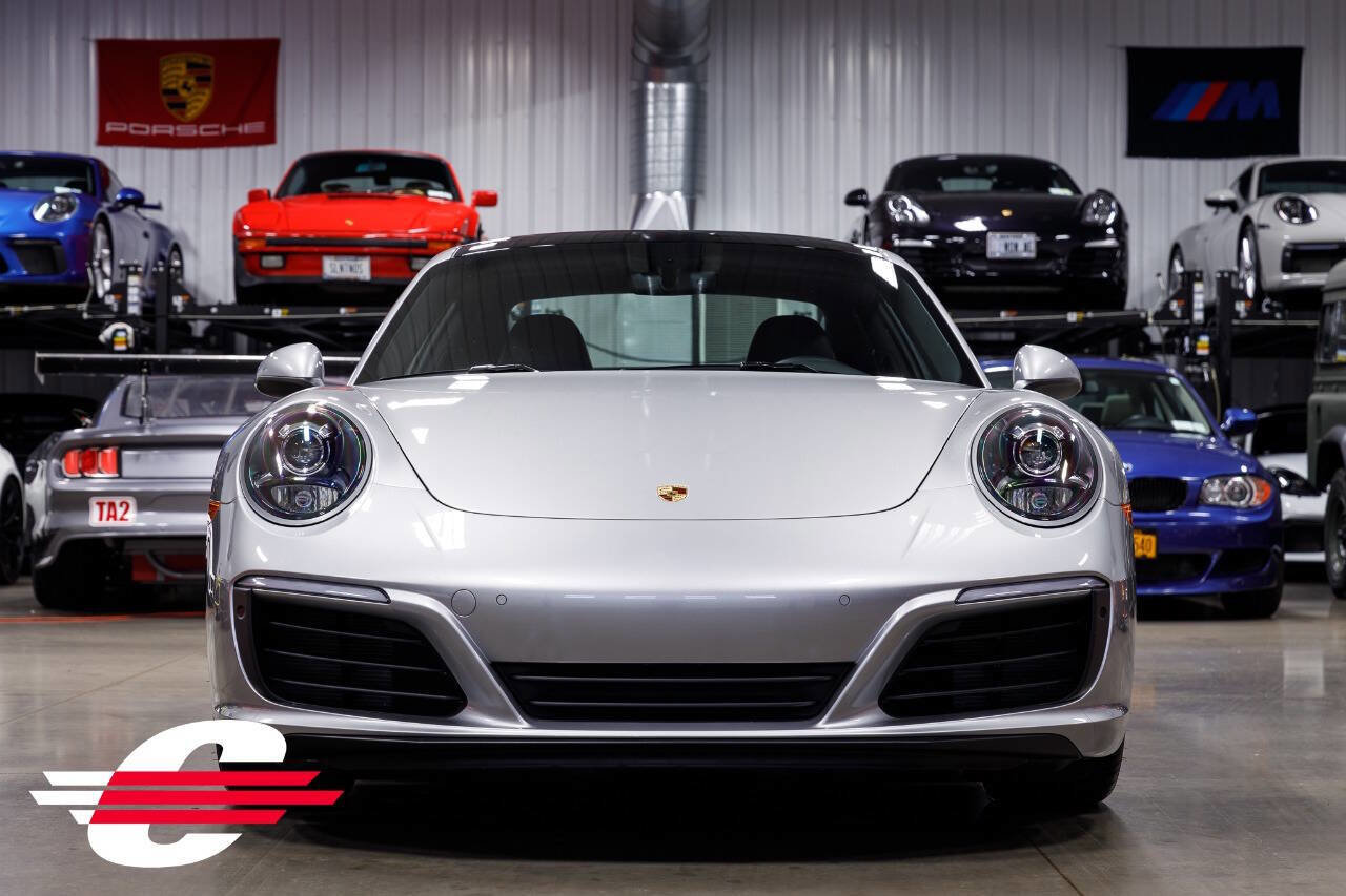 Used 2018 Porsche 911 Carrera image 8