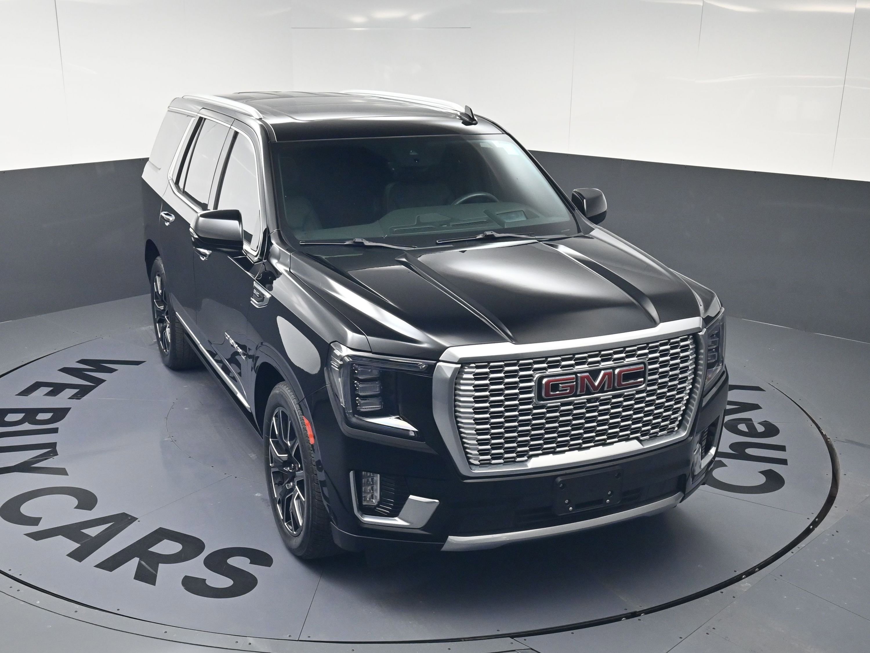 Used 2023 GMC Yukon Denali w/ Advanced Technology Package image 32