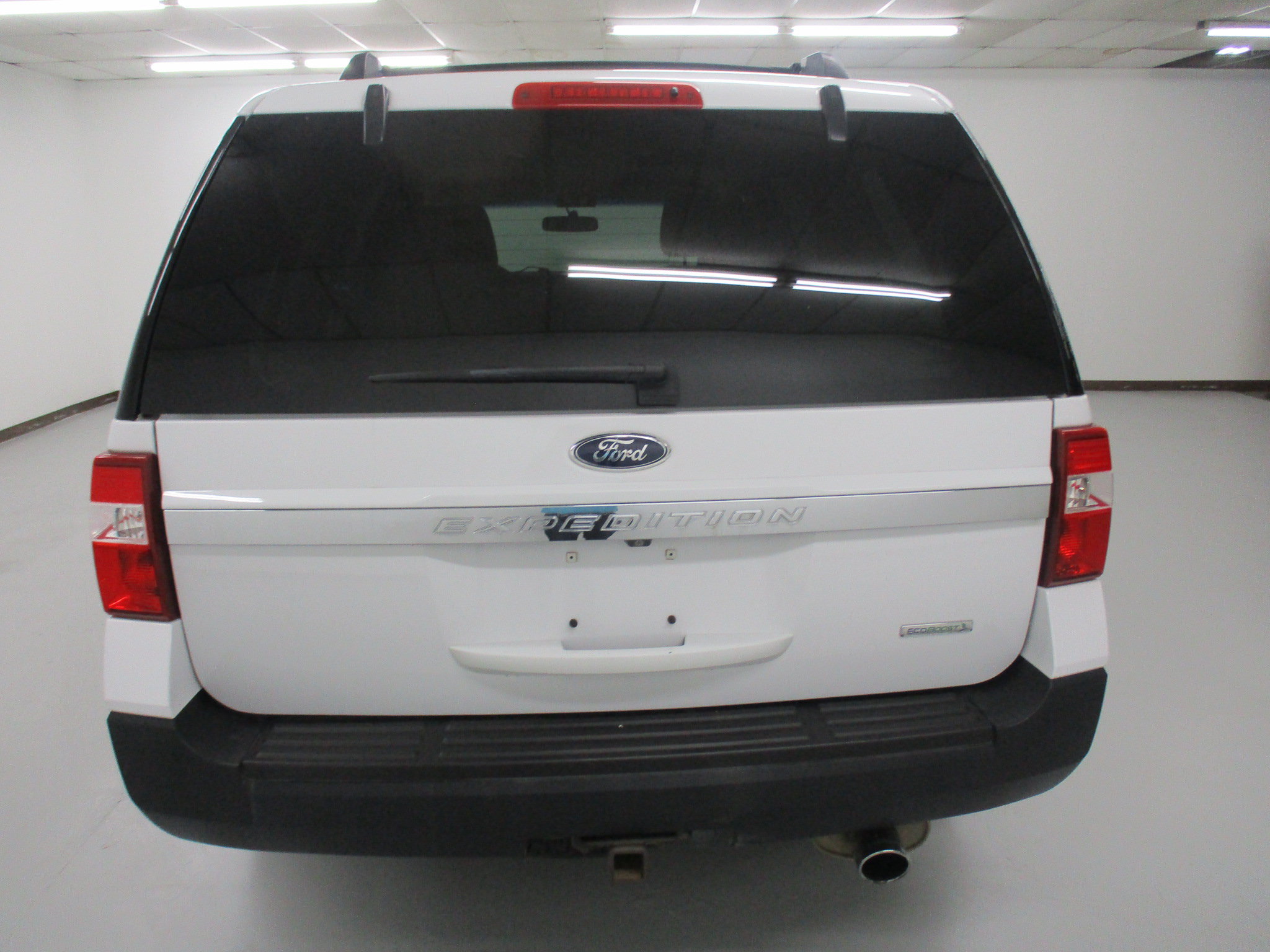 Used 2016 Ford Expedition XL AWD/4WD image 6