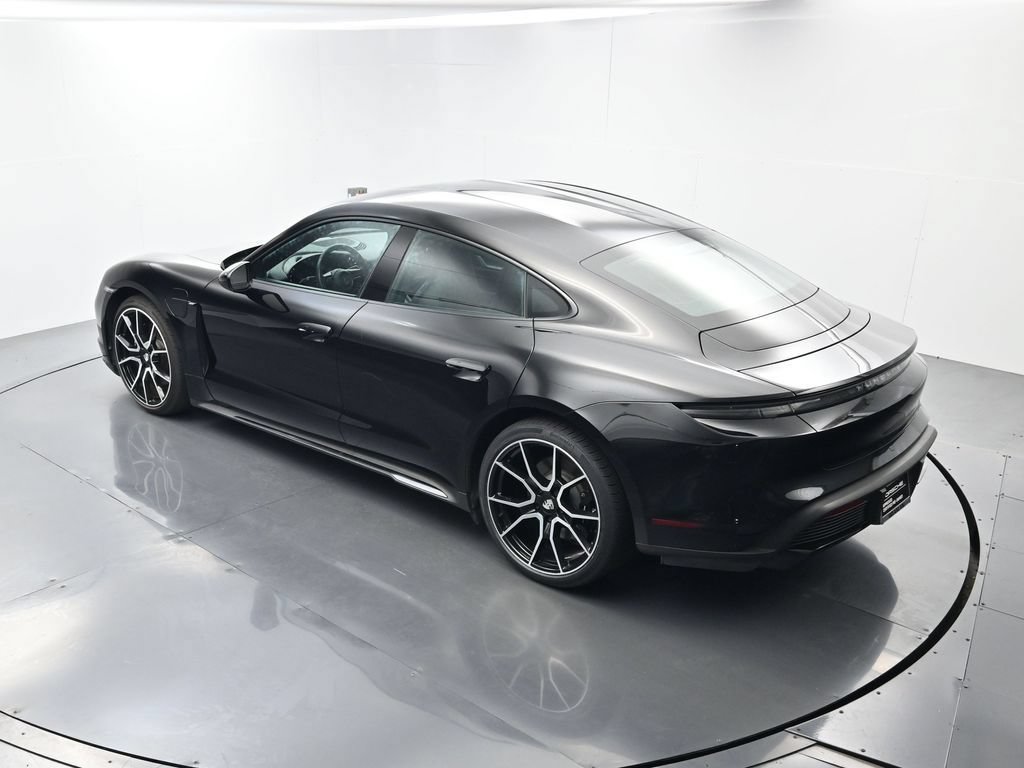 Certified 2025 Porsche Taycan RWD image 33