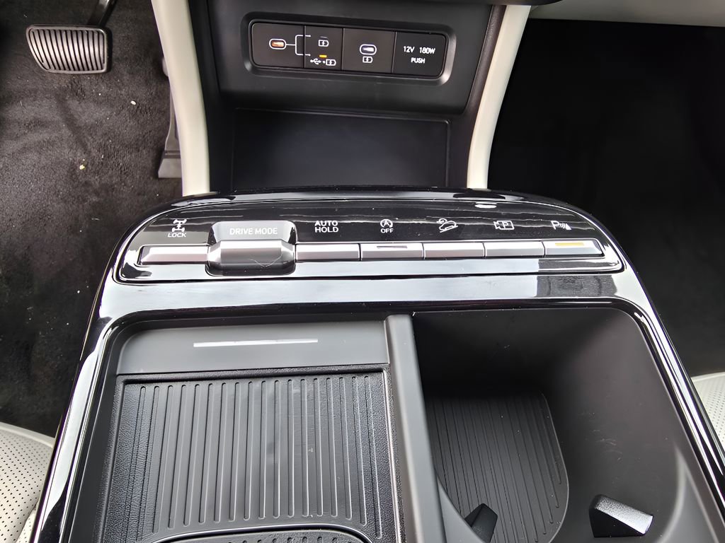 New 2026 Hyundai Tucson Limited image 21