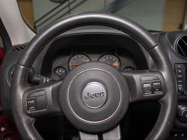 Used 2016 Jeep Patriot High Altitude AWD/4WD image 11