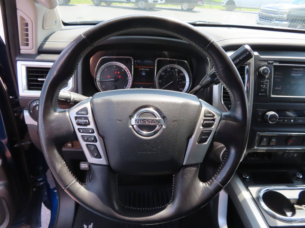 Used 2019 Nissan Titan PRO-4X w/ Pro-4x Convenience Package AWD/4WD image 35