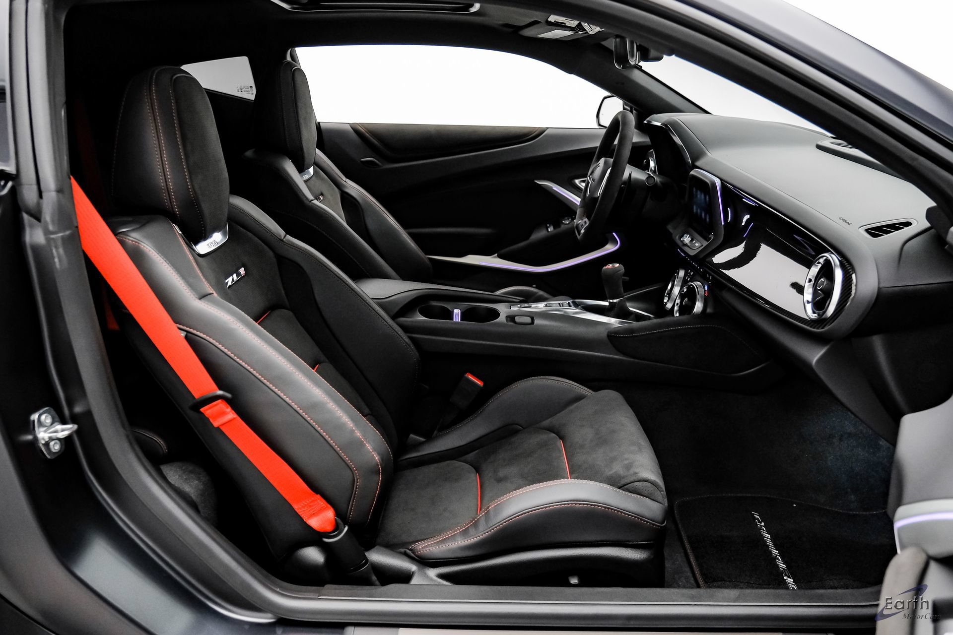Used 2024 Chevrolet Camaro ZL1 RWD image 56
