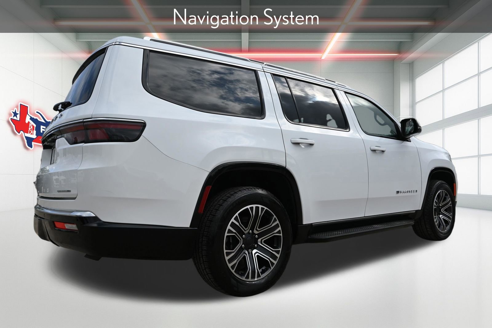 Used 2024 Jeep Wagoneer Series II w/ Flexible Seating Group image 3