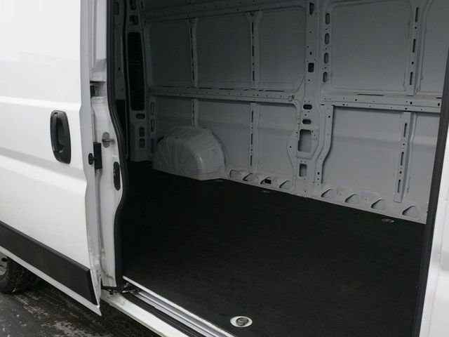 Used 2023 RAM ProMaster 2500 image 11