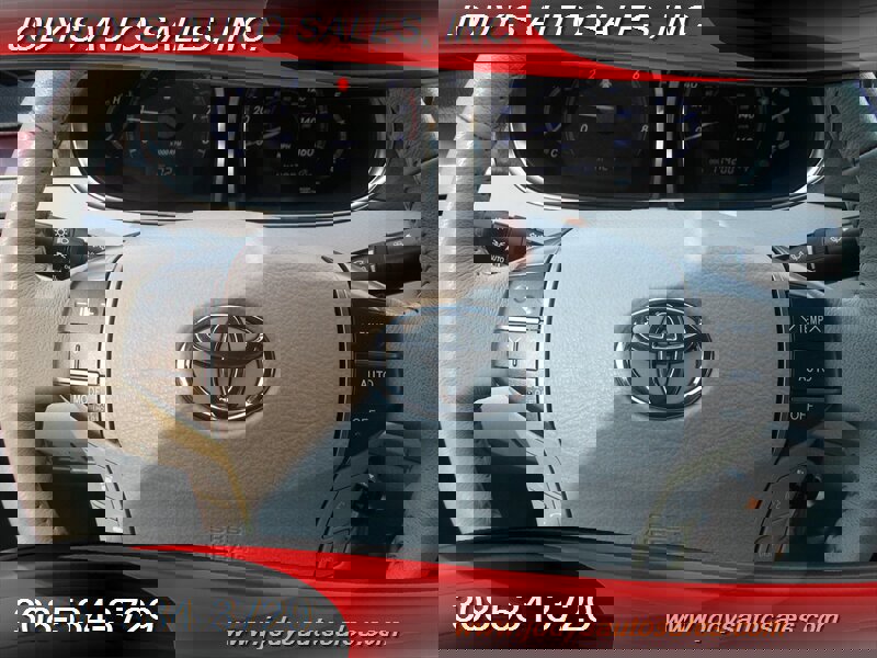 Used 2011 Toyota Avalon Limited image 15