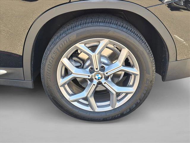 Used 2024 BMW X3 sDrive30i w/ Premium Package RWD image 22