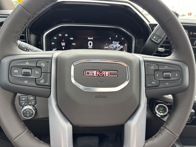 New 2026 GMC Sierra 2500 SLT w/ SLT Premium Package AWD/4WD image 29