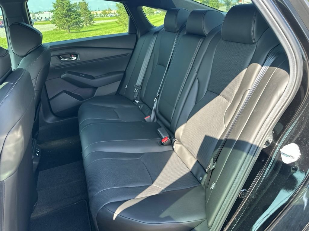 Used 2025 Honda Accord Sport image 14