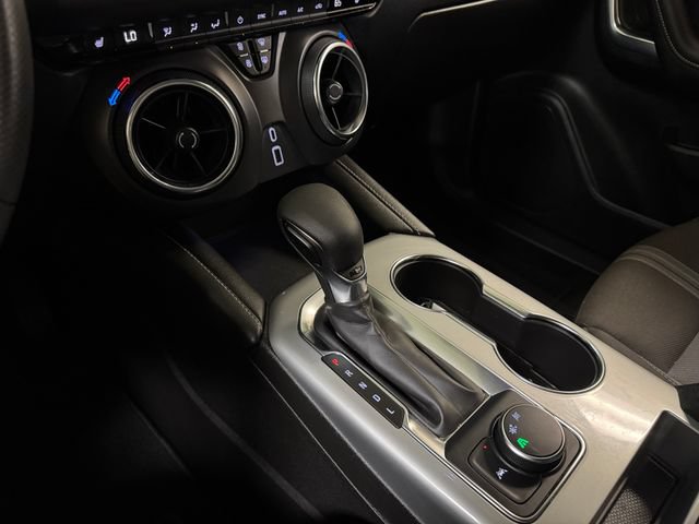 Used 2025 Chevrolet Blazer LT FWD image 16