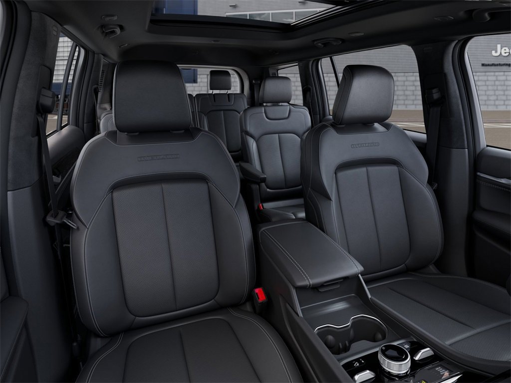 New 2025 Jeep Grand Cherokee L Overland image 16