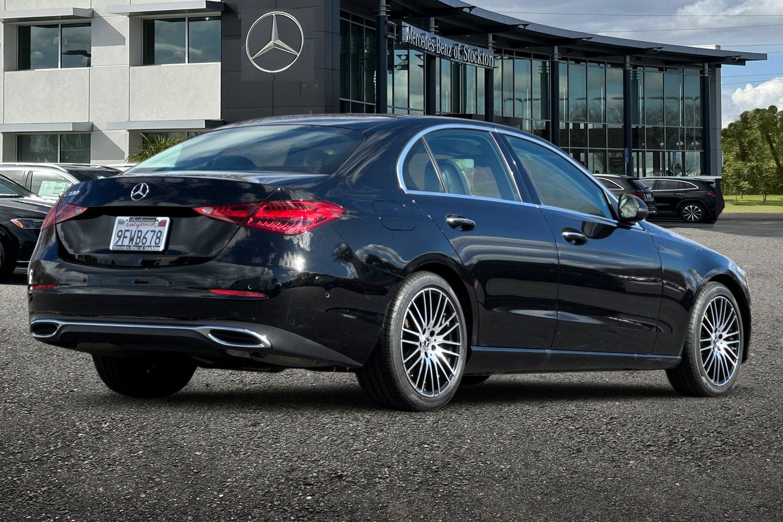 Certified 2023 Mercedes-Benz C 300 Sedan image 4