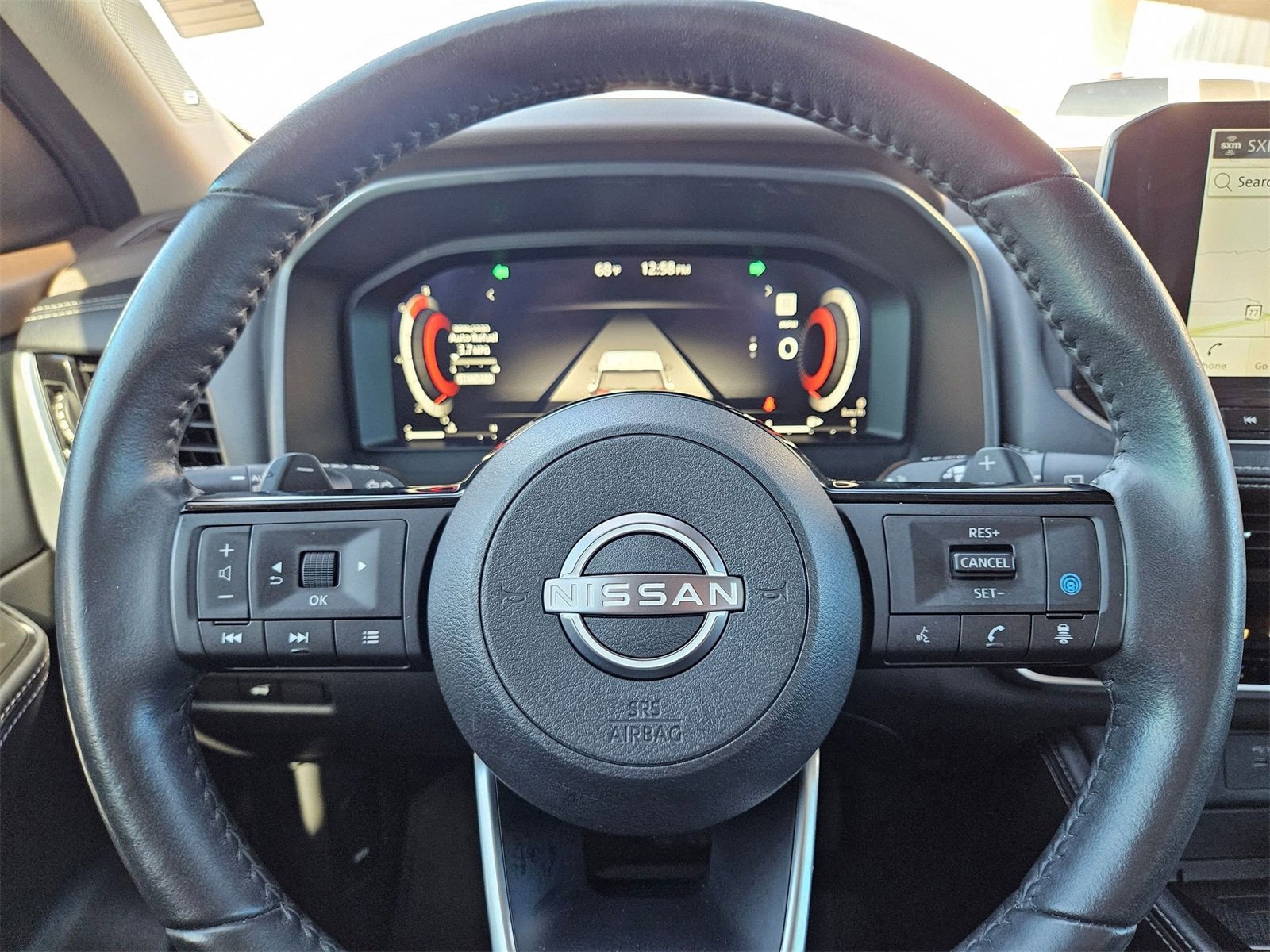 Used 2023 Nissan Rogue Platinum w/ Platinum Premium Package image 19