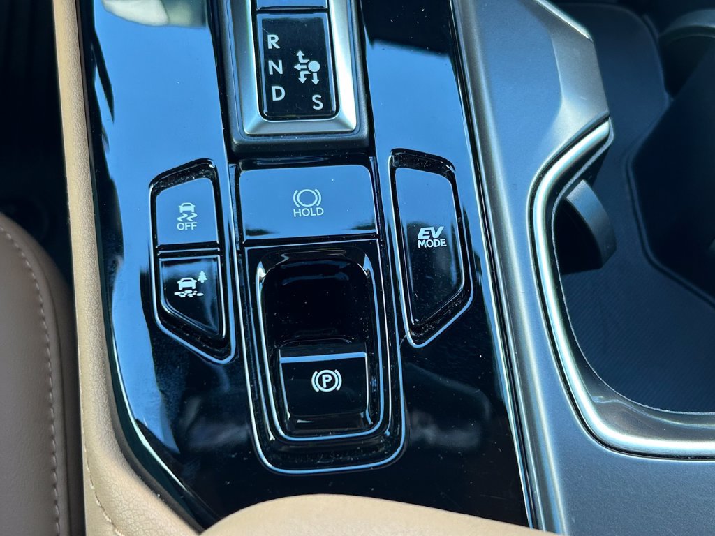 Used 2024 Lexus NX 350h AWD w/ Vision Package image 33