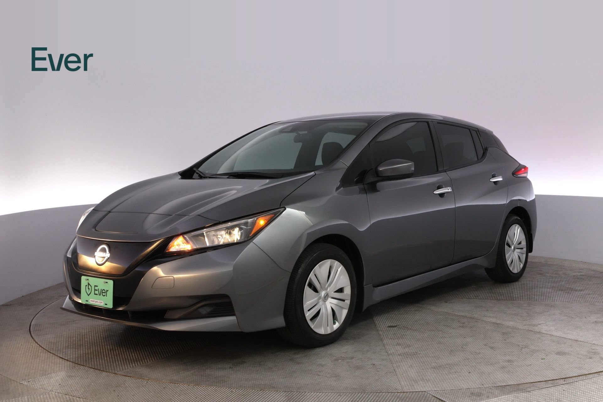 Used 2025 Nissan Leaf S FWD image 2