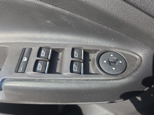 Used 2019 Ford Escape SE AWD/4WD image 14