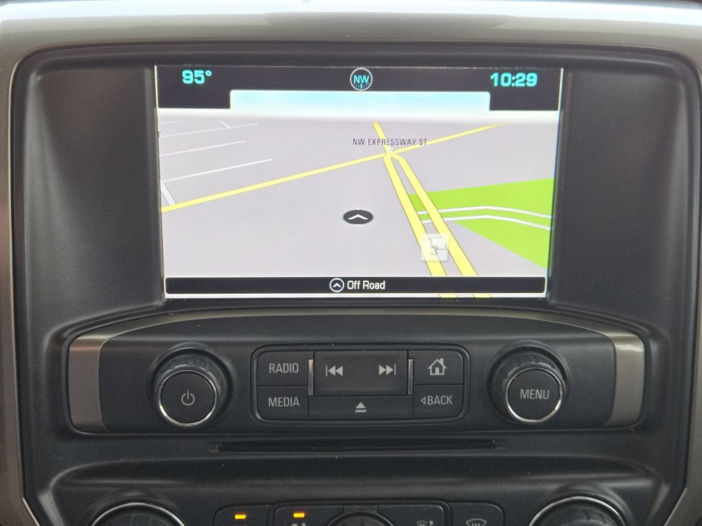 Used 2018 Chevrolet Silverado 2500 High Country w/ Duramax Plus Package AWD/4WD image 18