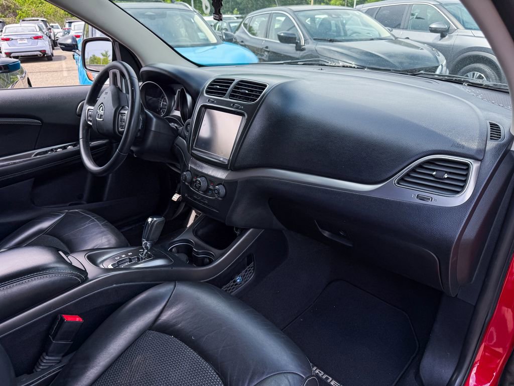 Used 2016 Dodge Journey Crossroad FWD image 9