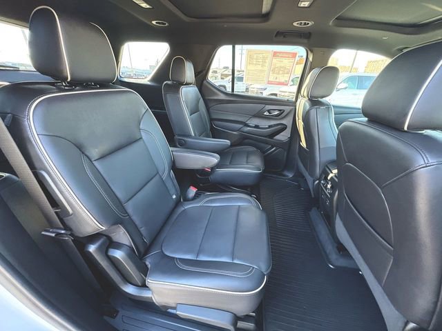 Used 2023 Chevrolet Traverse Premier w/ Redline Edition image 28