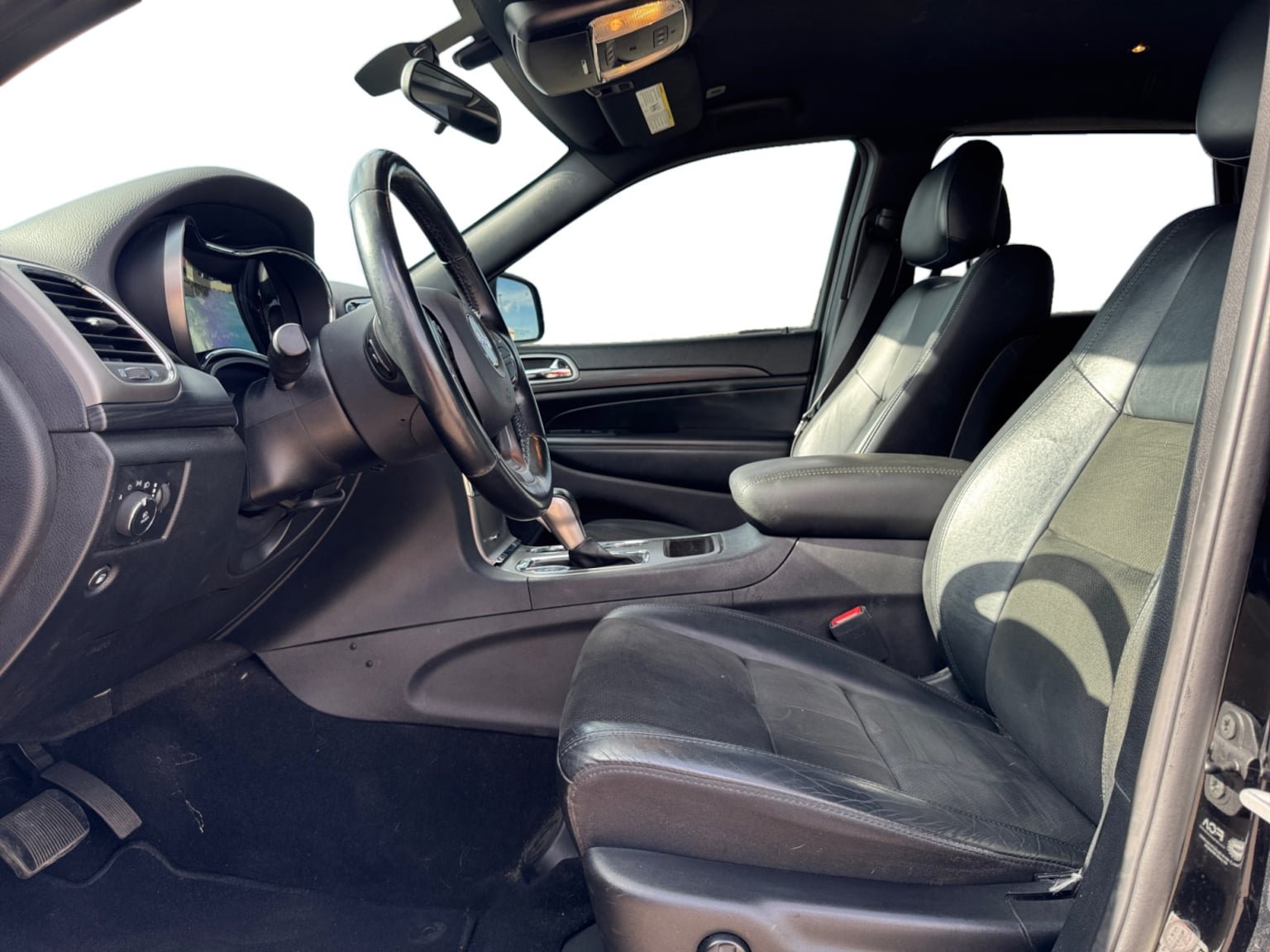 Used 2021 Jeep Grand Cherokee Laredo X RWD image 10
