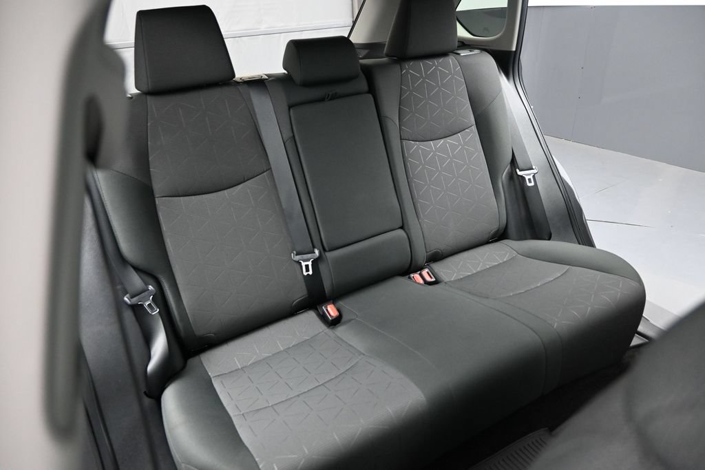 Used 2024 Toyota RAV4 XLE AWD/4WD image 15