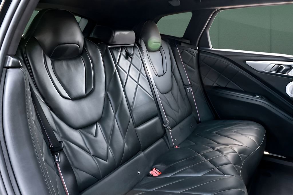 Used 2024 BMW XM image 21
