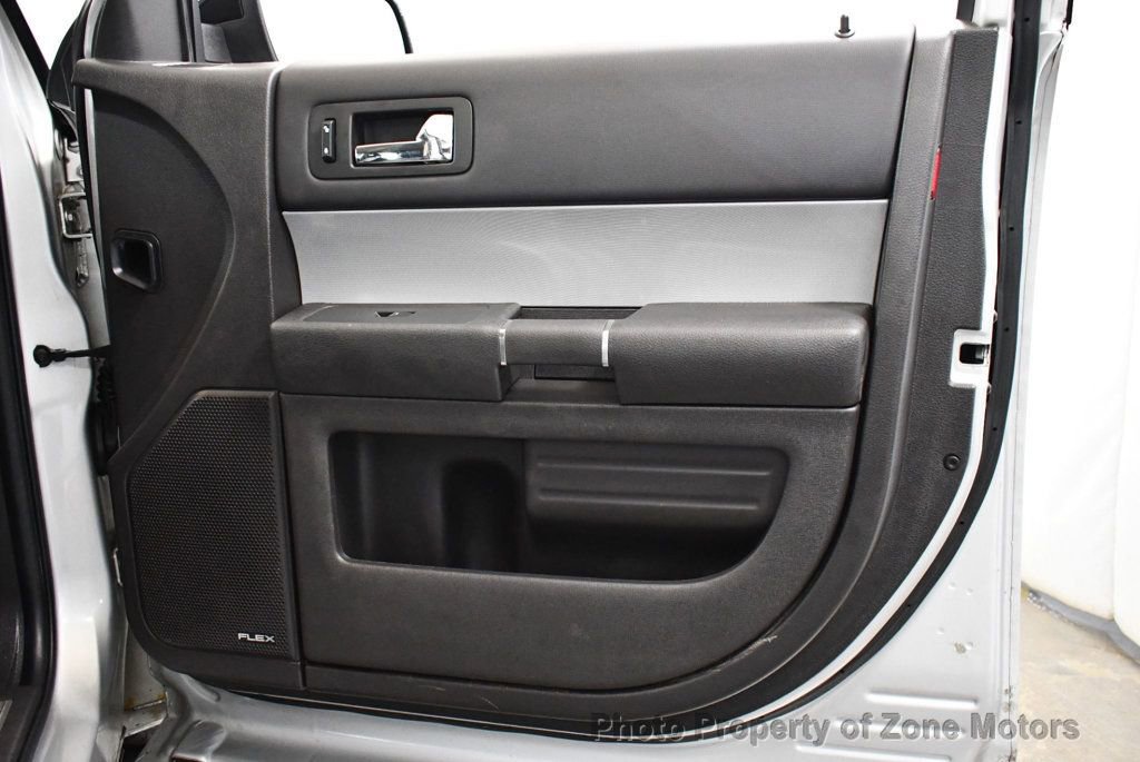 Used 2014 Ford Flex Limited w/ Equipment Group 302A AWD/4WD image 14