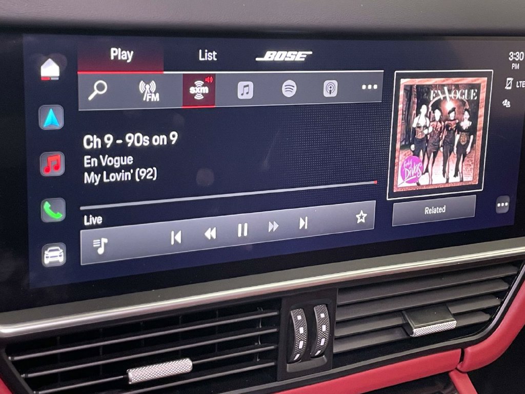 Certified 2023 Porsche Cayenne GTS AWD/4WD image 30
