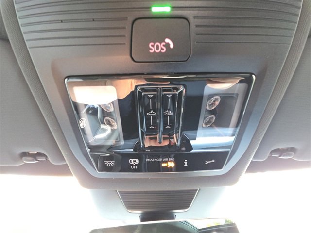 New 2026 Volkswagen Tiguan SE R-Line image 24