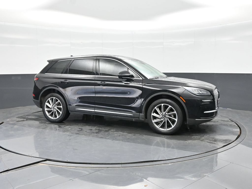 Used 2024 Lincoln Corsair FWD w/ Equipment Group 101A image 11