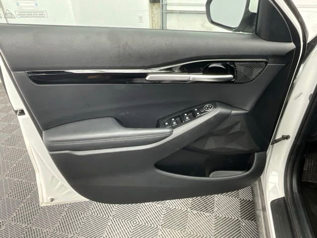 Used 2025 Kia Seltos S image 15