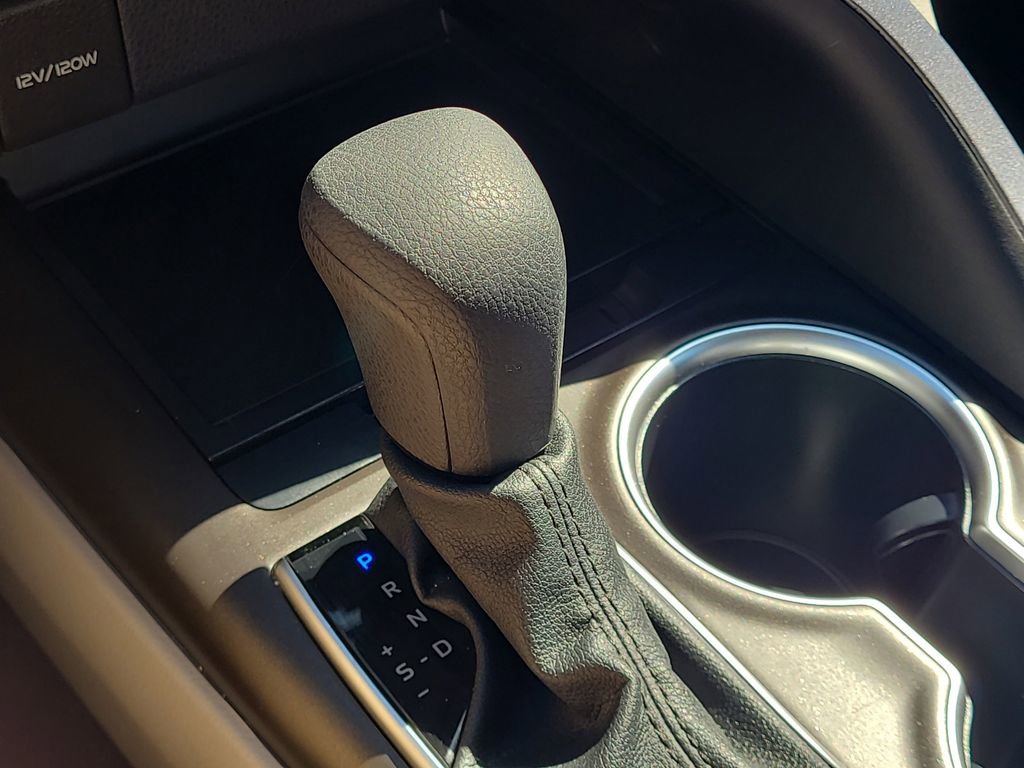 Used 2023 Toyota Camry LE image 30