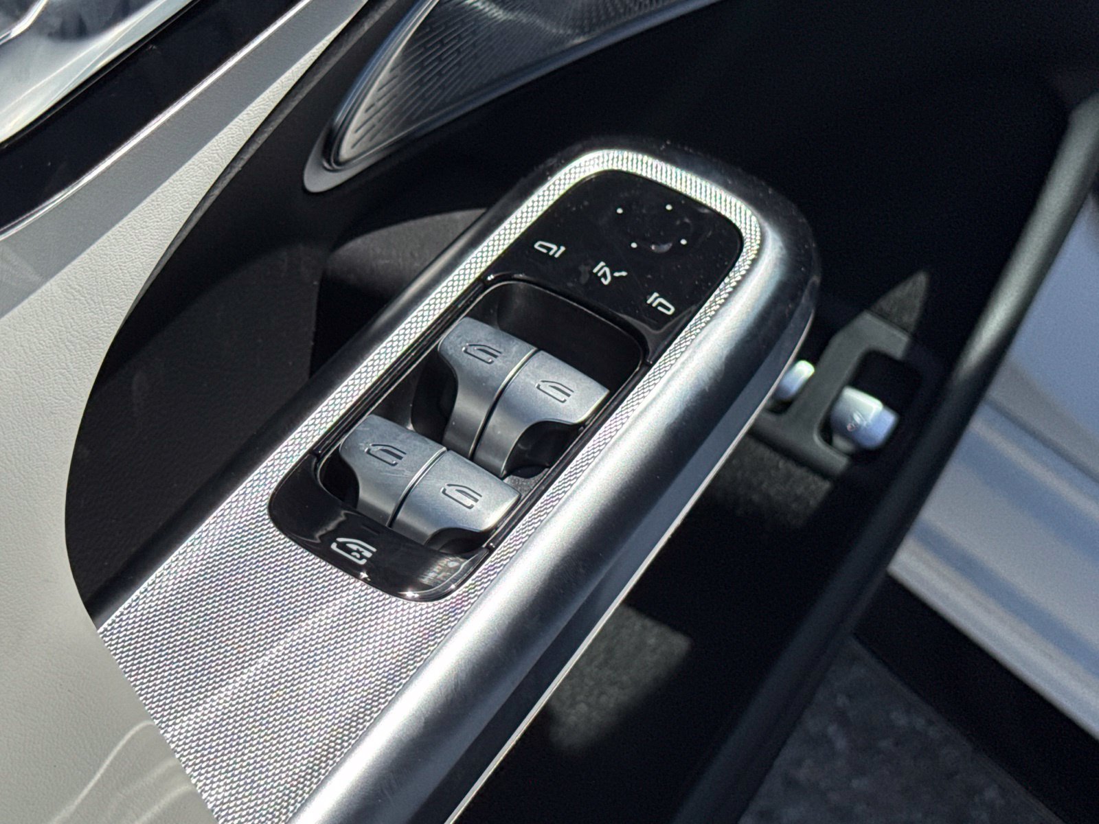 New 2027 Mercedes-Benz E 53 AMG e 4MATIC Sedan image 17