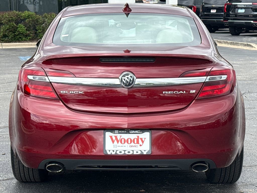 Used 2017 Buick Regal Sport Touring FWD image 9